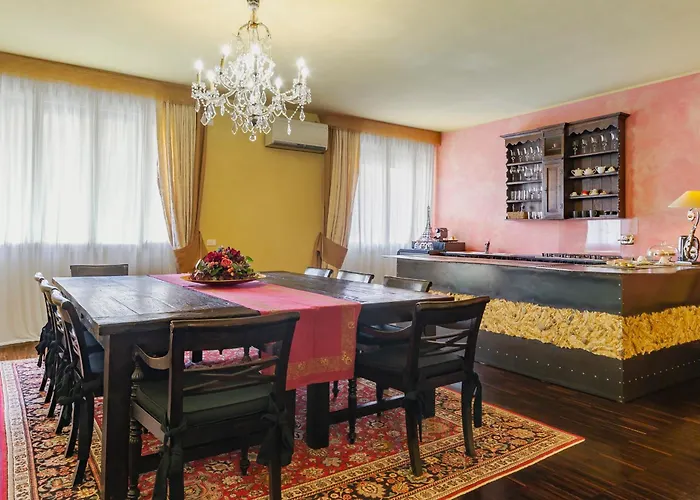 Bohemian Spacious And Loft 볼로냐