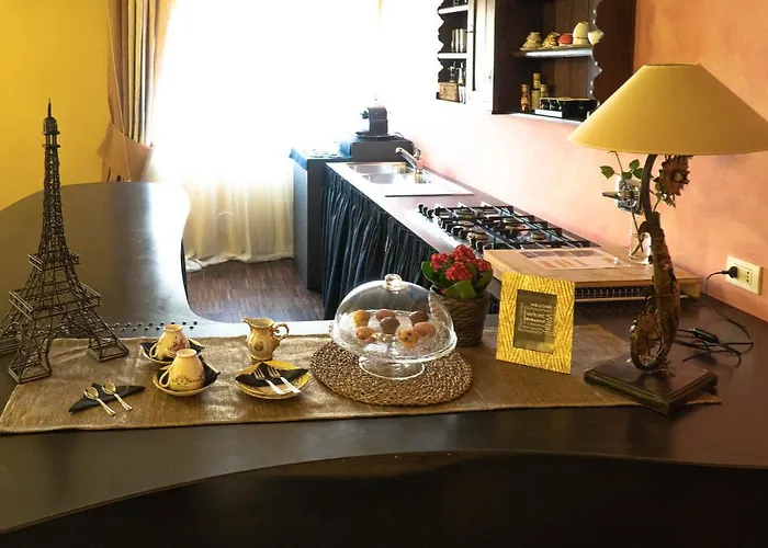 Bohemian Spacious And Loft Apartment